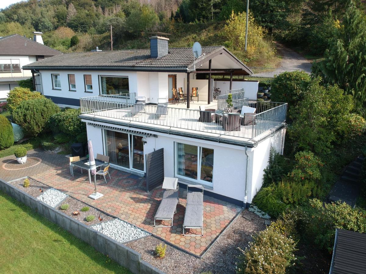 Exklusive Ferienwohnung 'Agger-Blick' Mit Grosser Seeblick-Terrasse & Sauna 굼머스바흐 외부 사진