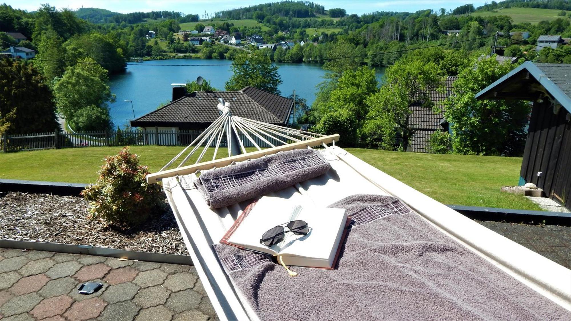 Exklusive Ferienwohnung 'Agger-Blick' Mit Grosser Seeblick-Terrasse & Sauna 굼머스바흐 외부 사진